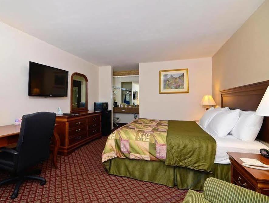 Econo Lodge Ripley Exterior foto
